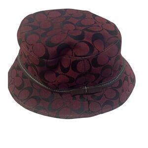 Coach Signature Jacquard bucket hat